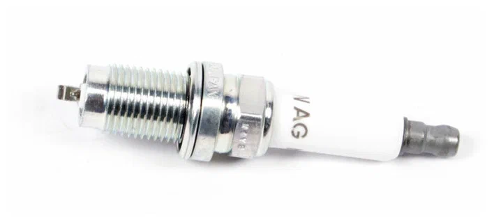 101905626 — Свеча зажигания VAG