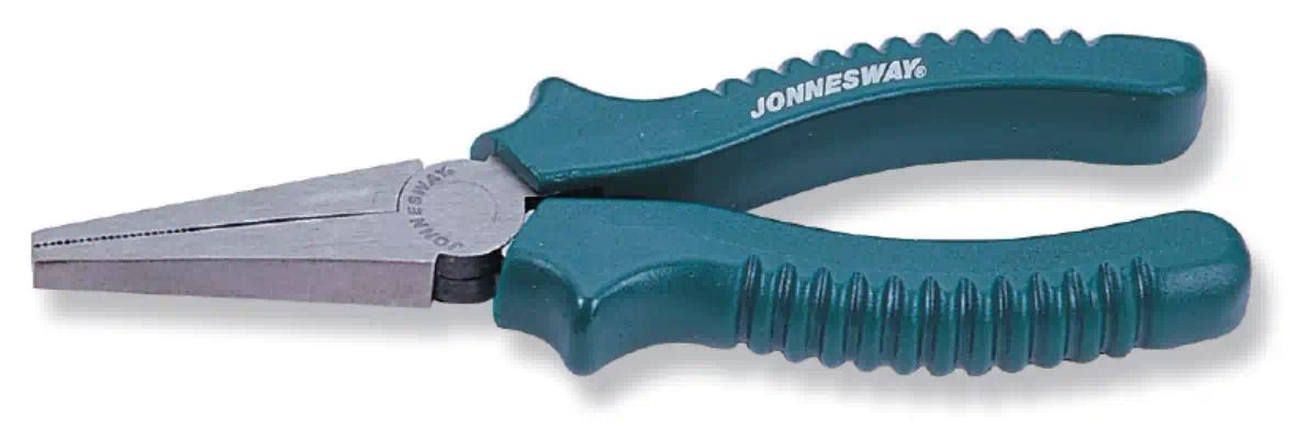 P146 — Плоскогубцымм JONNESWAY