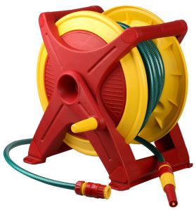 8428441Z01 — М шланг поливочный набор на катушке GRINDA