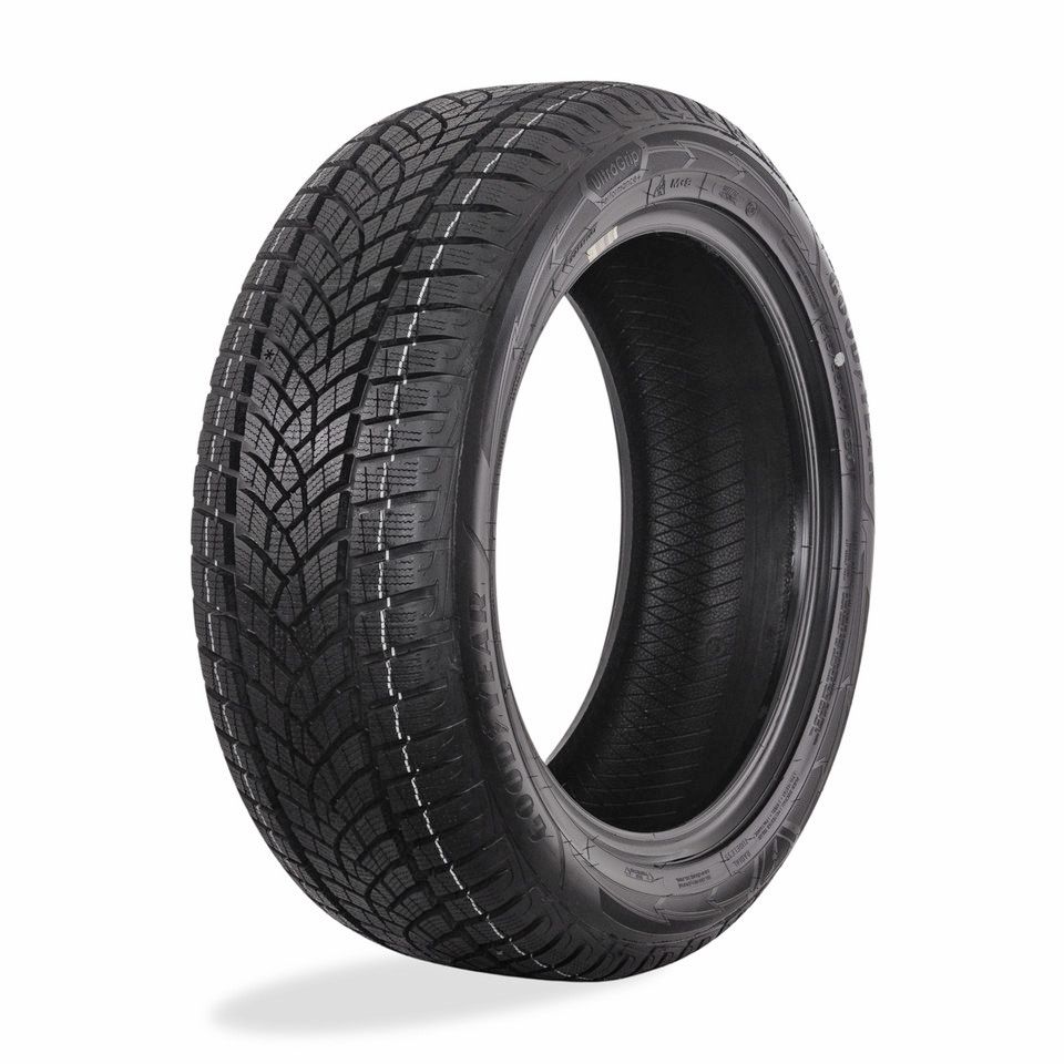 574294 — Шина зимняя/UG PERFORMANCE +(235/50/R19103V) GOODYEAR