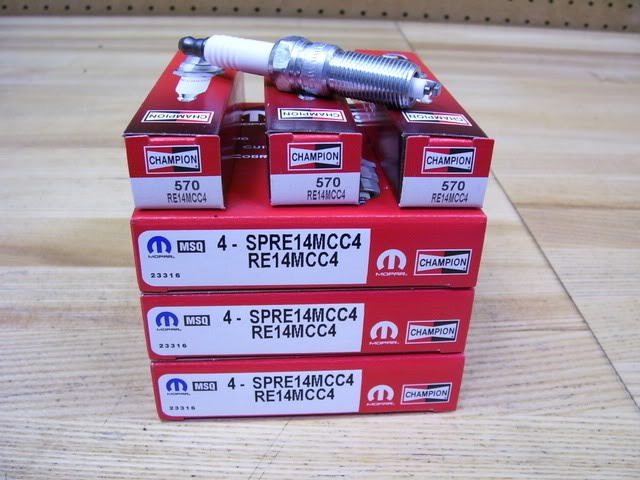 Свечи зажигания крайслер 2. 7 hemi 2006 года. Re14plp5. 5 mcc. 5 mcc.