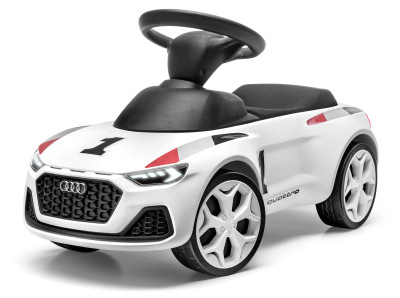 3201810030 — Детская машинка кваттро VAG