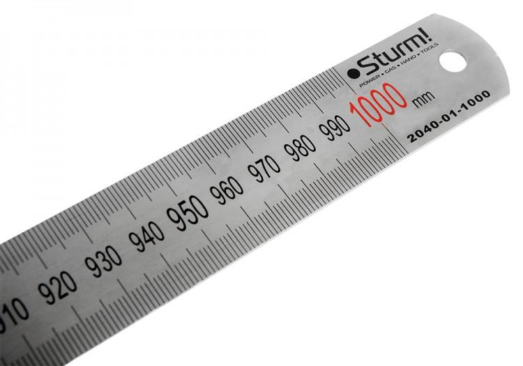 2040011000 — Линейка еталлическая STURM