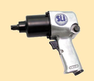 ST5544 — ST5544пневмогайковерт1/2542нм7000об/минSUMAKE,шт SUMAKE