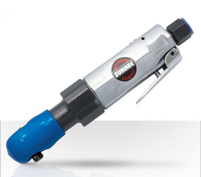 ST5555N — ST5555N 1/4пневматическая трещётка L=165мм, 27,1н/м, 250об/мин. SUMAKE