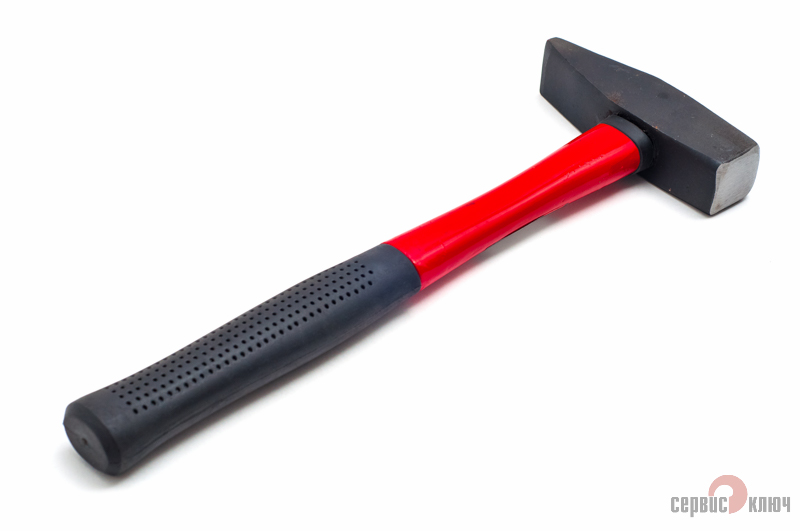 75408 — Молоток 800 гр. с фиберглассовой ручкой (квадратный боек) в упаковке: 24 СЕРВИС КЛЮЧ