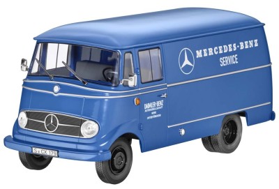 B66040630 — Модель автомобиля 1:18 MERCEDES-BENZ