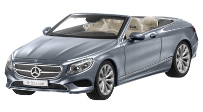 B66960352 — Модель авто 1:43 MERCEDES-BENZ