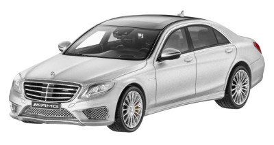 B66960402 — Модель авто 1:43 MERCEDES-BENZ