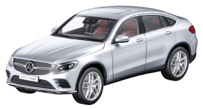 B66960804 — Модель авто 1:18 MERCEDES-BENZ