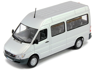 B67871065 — Модель MERCEDES-BENZ