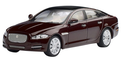 JDCAXJC — Модель автомобиля 1:43 JAGUAR