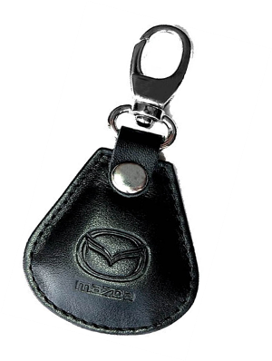 830077551 — Брелок, гладкая кожа 1 шт MAZDA