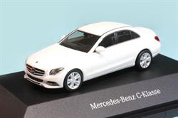 B66960237 — МодельавтомобиляMERCEDESCклассседан
AVANTGARDEW2051:87,белый MERCEDES-BENZ