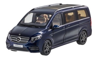 B66004155 — Модель авто 1:18 MERCEDES-BENZ