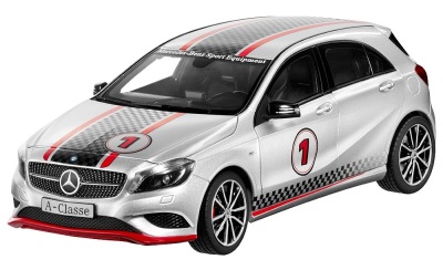B66960334 — Модель 1:18 W176 SPORT EQUIPMET MERCEDES-BENZ