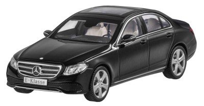 B66962303 — Модель авто Eкласс, 1:43 черный обсидиан, MERCEDES-BENZ