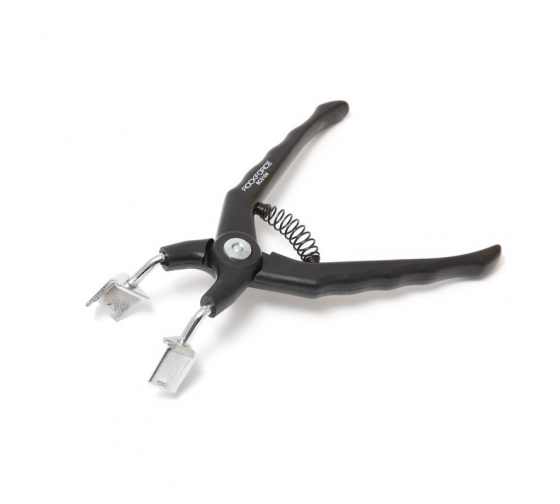 RF9C0104 — Клещи для демонтажа реле изогнутые в блистере ROCKFORCE FORCE