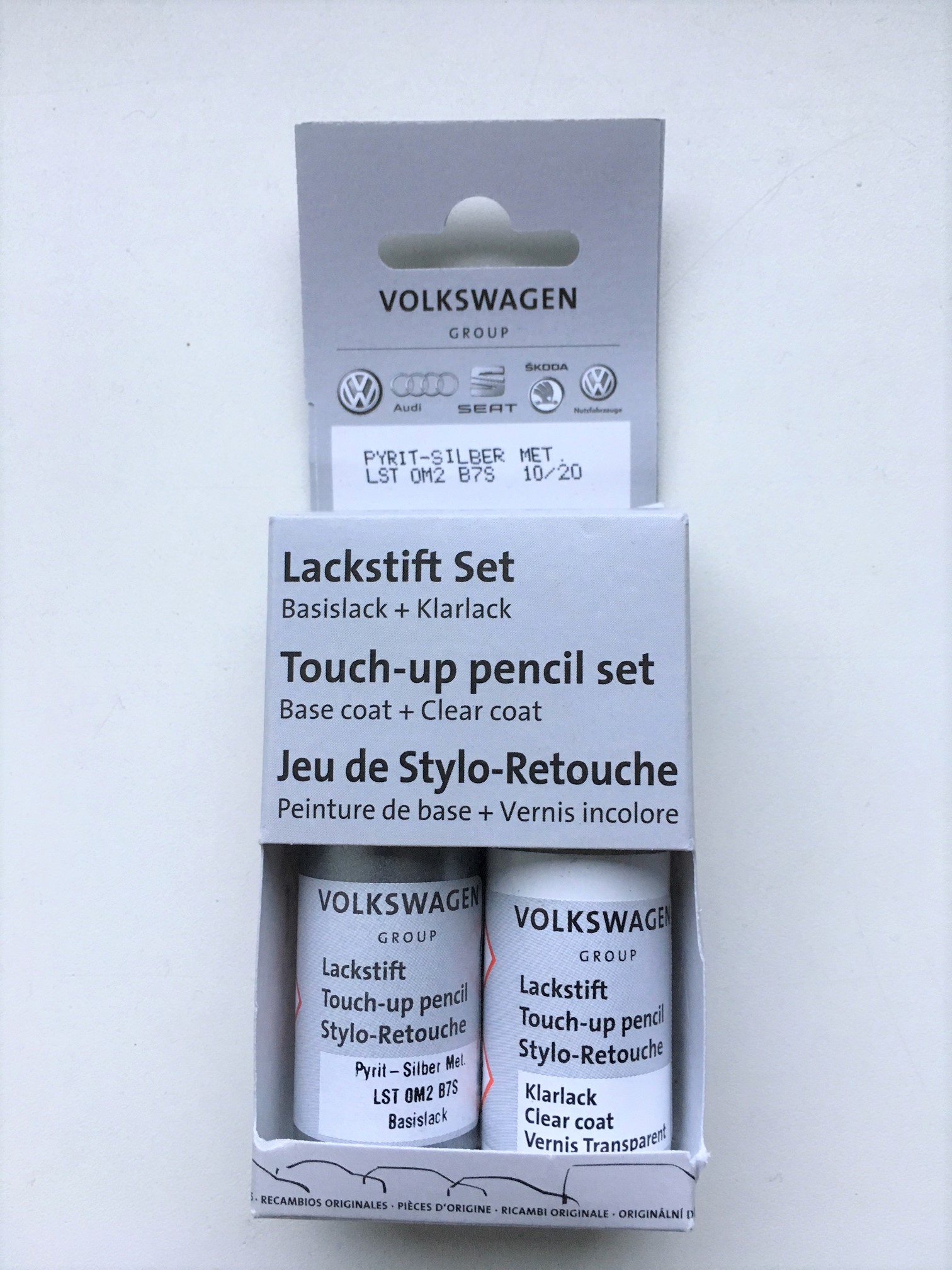 LST0M2B7S — Краска (0,018лСерый) VAG