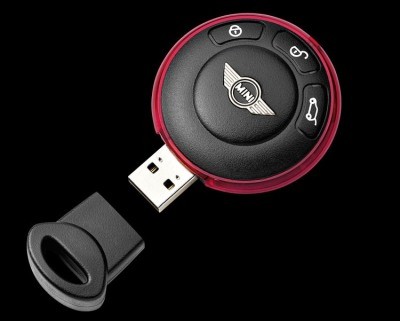 80232212808 — Флэш карта USB MINI KEY, 8GB BMW