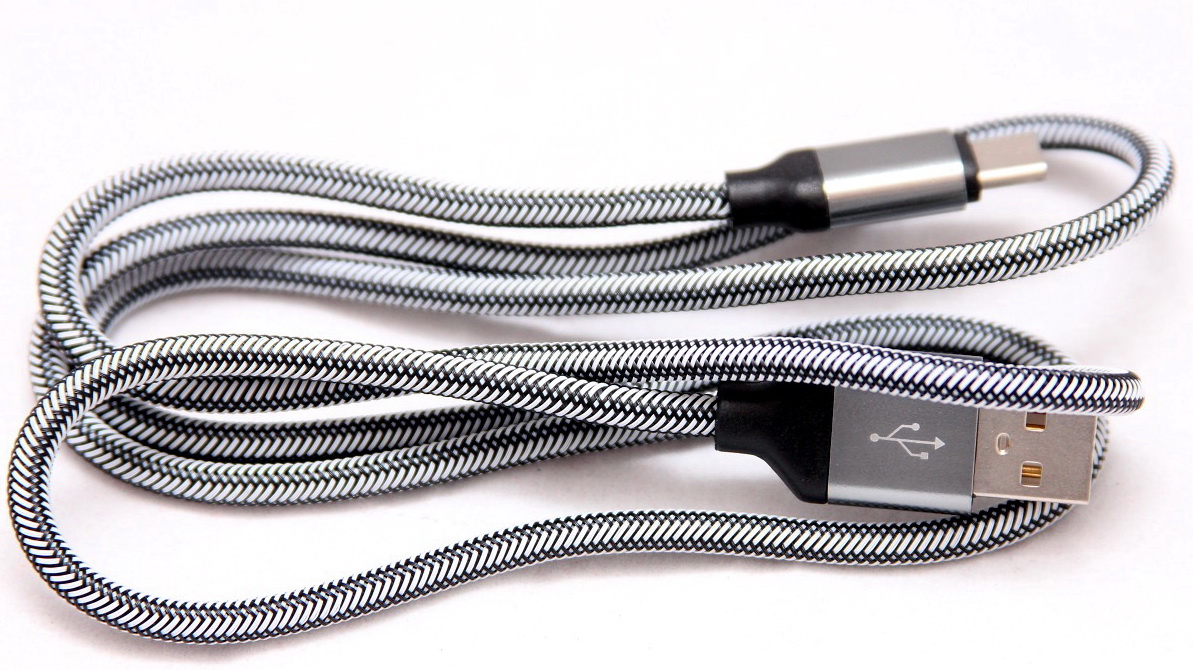 CB110UTC15S — Кабельпереходник  USBTYPEC  серебристый  1,5м WIIIX